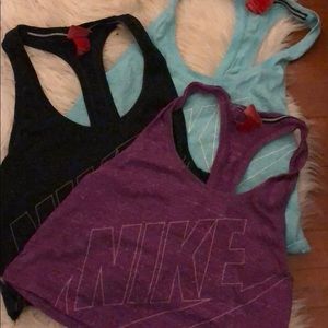 Nike cropped workout shirt